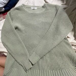 Zenana Outfitters Women's Sage Green Sweater
